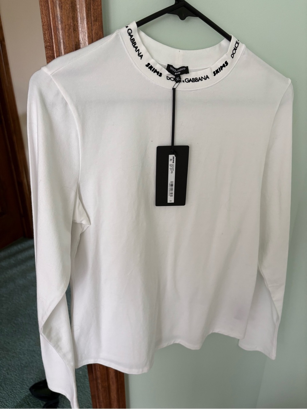 Skims designer shirt size XL - Picture 4 of 7